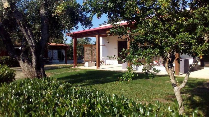 Agriturismo Villa Tommaso Torre dell'Orso Exterior photo