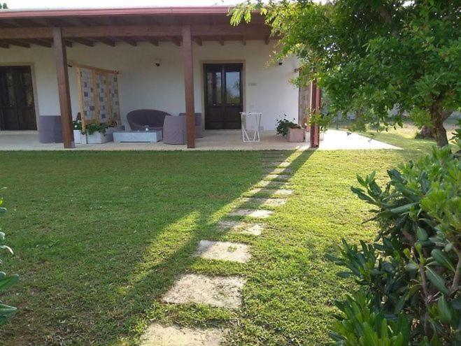 Agriturismo Villa Tommaso Torre dell'Orso Exterior photo
