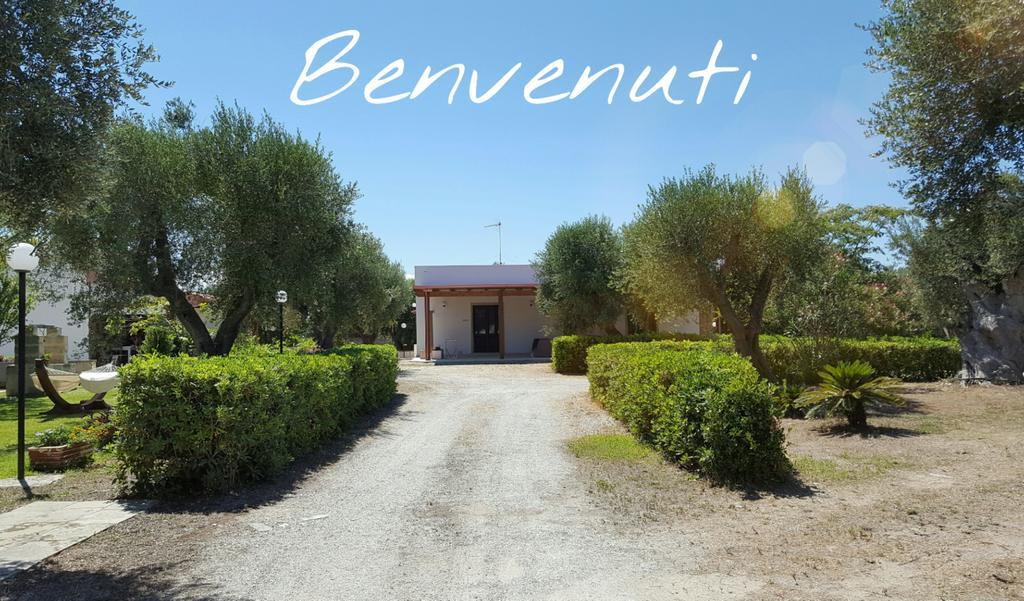 Agriturismo Villa Tommaso Torre dell'Orso Exterior photo
